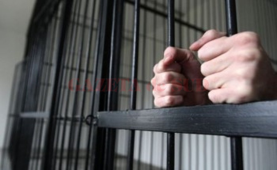 Tânăr condamnat la închisoare pentru conducere fără permis auto, încarcerat în Penitenciarul Craiova