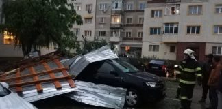 Municipiul București și alte opt județe, afectate puternic de vânt și averse torențiale