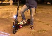 Minor căzut de pe trotinetă în fața mașinii