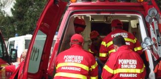 Trei răniți în urma unui accident rutier produs între un autoturism și un tir în localitatea gorjeană Vlădulenipompierii vâlceni