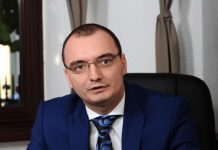 Salarii plătite din bani de la guvern. Supraveghetor: Mi s-a părut ciudat