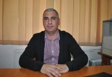 Profesor obligat să achite 3.000 de lei unui elev