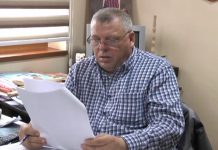 Într-o lună tai panglica, să moară prietenii de necaz