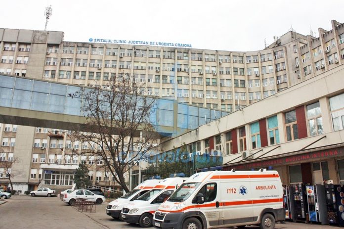 Numărul pacienților de la Spitalul de Urgență Craiova s-a redus la jumătate. Ce-i ține acasă pe bolnavii ”închipuiți”