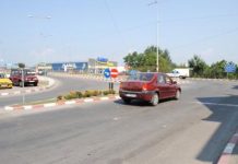 Tinerii teribilişti au schimbat semnele de circulaţie din zona Abator