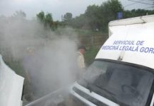 Maşina de la Morgă s-a stricat când transporta morţii de la Plopşoru