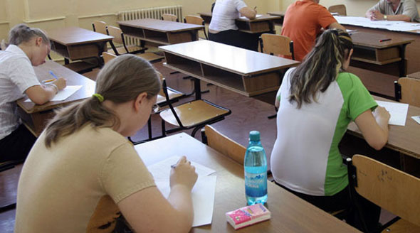 Astăzi începe bacalaureatul! Sute de elevi nu vor susţine examenul