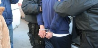 Bărbat din Rovinari, reținut pentru șantaj