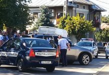 Reglare de conturi în Târgu Jiu. O familie care nu a plătit la timp banii luaţi cu camătă, ameninţată cu săbii şi cuţite