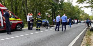 Doi șoferi au ajuns la spital, în urma unui accident produs la Lelești