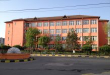 11:23 Scenariul roșu la o școală din Rovinari