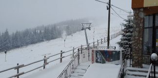 Iarna s-a instalat la finalul săptămânii trecute în stațiunea montană Rânca, din județul Gorj și turiștii sunt așteptați pe 1 decembrie
