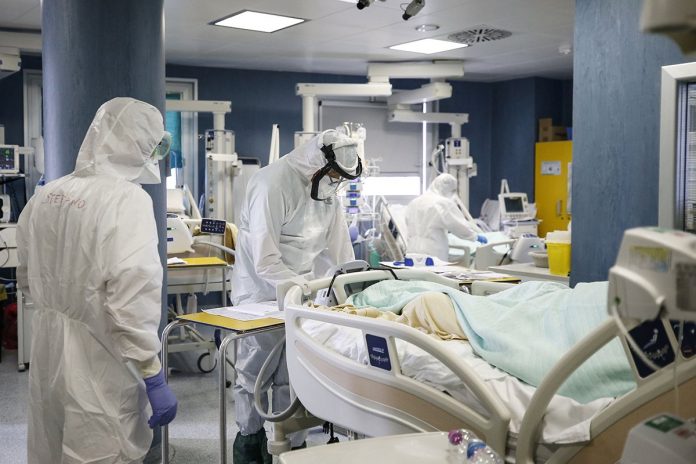 Măsuri disperate la Spitalul din Târgu Cărbuneşti. Oxigen cu porţia pentru pacienți. Medic: “Facem cu rândul”