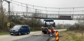 Au loc reparații pe Dealul Bujorăscu, între Târgu Jiu și Motru