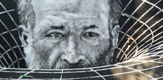 Portretul lui Brâncuși a fost vandalizat de către trecători