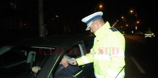 O tânără a fost depistată în trafic în timp ce conducea un autoturism fără a poseda permis de conducere pentru nicio categorie de vehicule