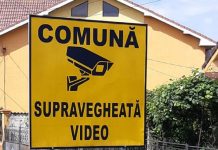 Un primar din Gorj a montat camere video în copaci, ca să-i prindă pe cei care aruncă gunoaie pe jos