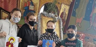 Biserica „Sfântul Ilie Tesviteanul” din Parohia Padeş, judeţul Gorj, a găzduit în această perioadă un atelier de pictură icoane