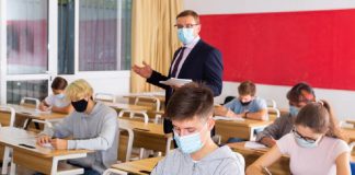 Gorj: Cinci elevi și un profesor, infectați cu Covid-19