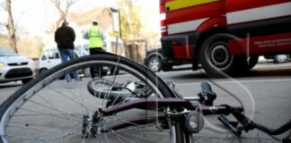 Biciclist accidentat de o mașină