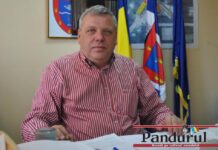 Conflict înainte de începerea anului școlar. Primar: Sunt foarte supărat