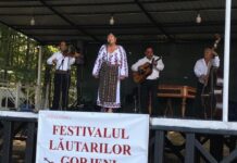 Laureații festivalului lăutarilor gorjeni