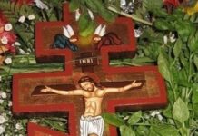 Sărbătoarea Înălţării Sfintei Cruci, în smerenie, rugăciune şi post! – ,,Acoperă-mă și mă păzește, Doamne, cu puterea Cinstitei și de viață purtătoarei Tale Cruci, depărtând de la mine tot răul”!