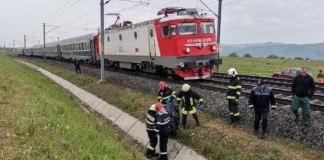 Elevă lovită de tren lângă o gară din judeţul Alba