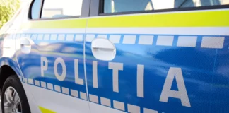 Poliția a deschis un dosar penal în cazul copilului căzut de la etaj