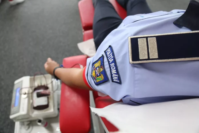 Polițiștii gorjeni au marcat Ziua Mondială a Donatorului de Sânge