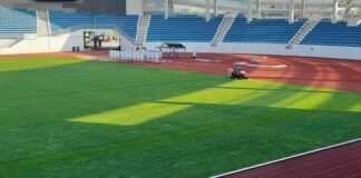 A fost refăcut gazonul de pe Municipal înaintea meciului dintre FCU - FCSB