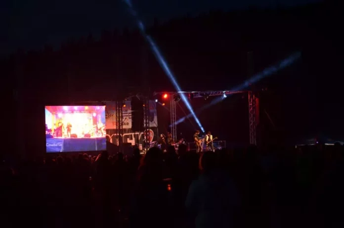 Ce trupe cântă în această seară la Transalpina Fest, în Rânca