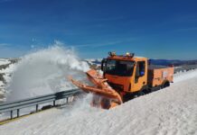 Continuă lucrările de deszăpezire pe Transalpina