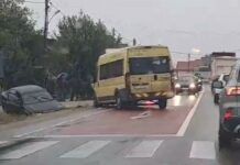 Gorj: Microbuz pentru transportul elevilor, implicat într-un accident rutier la Bâlteni