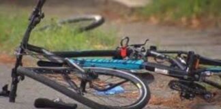 A căzut cu bicicleta şi a ajuns la spital