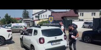 Gorj: Bărbat reţinut pentru distrugere după ce a tăiat cauciucurile unor maşini