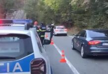 13:50 Accident pe Defileul Jiului blank