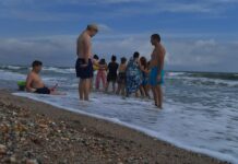 09:52 9 copii din cadrul DGASPC Gorj, vacanță de neuitat la mare blank