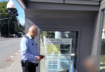 15:02 I s-a făcut rău în stația de troleibuz blank