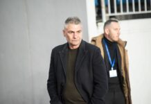 Șeful CSM Târgu Jiu, revoltat de arbitrajul de la partida cu Minerul Lupeni. ”Sper să ia măsuri drastice cu acești indivizi!” blank