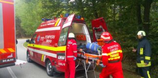 Gorj: Accident rutier pe DJ 671 Motru Sec. O adolescentă de 17 ani a ajuns la spital