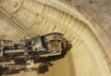 Munteanu: Sunt șanse reale să se împartă economia la fondul de salarii blank