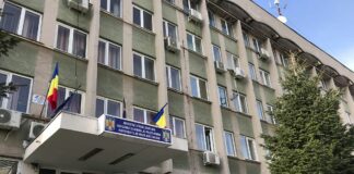 Control judiciar pentru patru tineri implicați în furturi din supermarketuri din Târgu Jiu