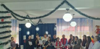 12:42 Sute de cadouri pentru copiii și adulții din centrele DGASPC Gorj