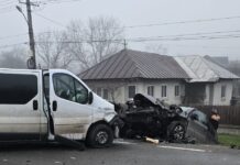 09:23 Două persoane rănite în urma unui accident la Vlăduleni