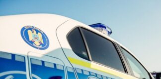 12:59 Bărbat amenințat cu moartea de un vecin