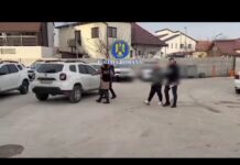 (VIDEO) Doi bărbați, reținuți pentru furt de trotinete electrice la Târgu Jiu