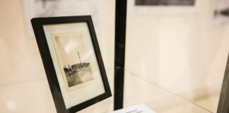 09:13 Brâncuși 150. Schița Coloanei fără Sfârșit, certificatul de naștere al sculptorului și ”Ecorșeu”, expuse la Târgu Jiu