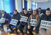 13:29 Delegație a greviștilor din CE Oltenia, la discuții cu prefectul de Gorj