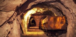 08:03 Mina pe care a pus ochii Donald Trump se află în Gorj. Zace în paragină de 35 de ani